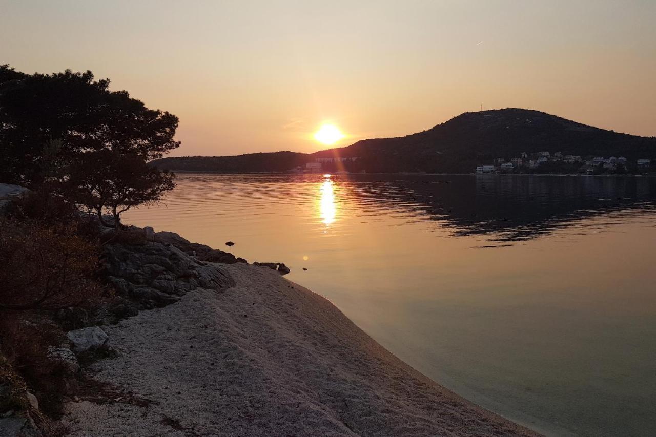Apartments By The Sea Slano, Dubrovnik - 8599 エクステリア 写真